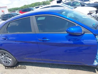 2024 Hyundai Elantra SEL with VIN KMHLM4DG8RU770920, listed as a IAAI auction lot 42191038 with 5,818 mi miles and . Bid and sale history available at DreamBid. Image 14.