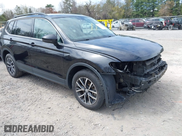 2019 Volkswagen Tiguan SE with VIN 3VV2B7AX7KM174382, listed as a IAAI auction lot 42147584 with 64,460 mi miles and . Bid and sale history available at DreamBid. Image 1.
