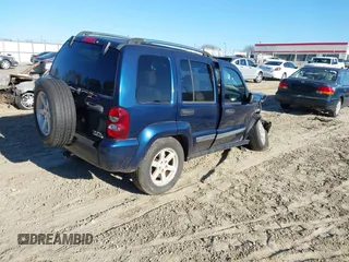 2005 Jeep Liberty Limited with VIN 1J4GK58K55W502769, listed as a IAAI auction lot 41241319 with 153,091 mi miles. Bid and sale history available at carsss.com. Image 4.