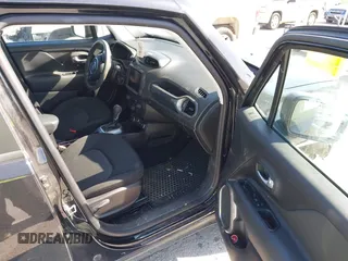 2022 Jeep Renegade Sport with VIN ZACNJDA12NPN69111, listed as a IAAI auction lot 42032566 with 21,828 mi miles and . Bid and sale history available at DreamBid. Image 5.