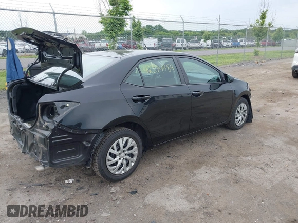 2018 Toyota Corolla L z VIN 2T1BURHE2JC080104, wystawiony jako IAAI lot #42354484 z przebiegiem 35 635 mil mil oraz . Historia ofert i sprzedaży dostępna na DreamBid. Obrazek 4.