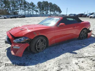 2022 Ford Mustang EcoBoost z VIN 1FATP8UH0N5115883, wystawiony jako Copart lot #49537545 z przebiegiem 57 124 mil mil oraz Szkody całkowita. Historia ofert i sprzedaży dostępna na DreamBid. Obrazek 1.