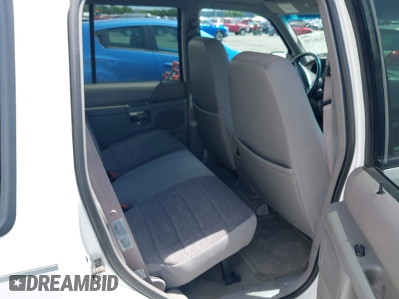 1998 Ford Explorer XL with VIN 1FMZU34E1WZA43815, listed as a IAAI auction lot 42446208 with 71,990 mi miles and . Bid and sale history available at DreamBid. Image 8.