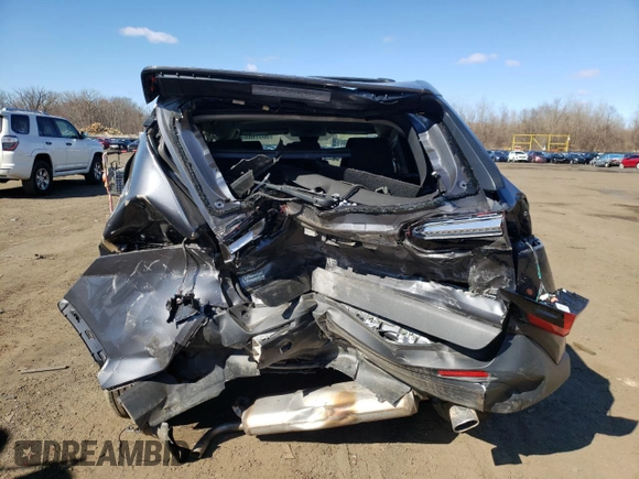 2022 Toyota RAV4 XLE with VIN 2T3P1RFV3NW297819, listed as a Copart auction lot 50376885 with 31,645 mi miles and Salvage Title. Bid and sale history available at carsss.com. Image 6.