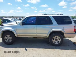2000 Toyota 4Runner SR5 z VIN JT3GN86R8Y0158722, wystawiony jako IAAI lot #42200093 z przebiegiem 226 949 mil mil oraz . Historia ofert i sprzedaży dostępna na DreamBid. Obrazek 14.