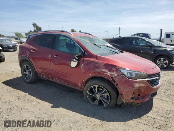 2020 Buick Encore GX Essence с VIN KL4MMGSL8LB117947, выставлен на аукционе Copart как лот 54269025 с пробегом 63 630 миль миль и Списание • Salvage title. История ставок и продаж доступна на DreamBid. Изображение 4.