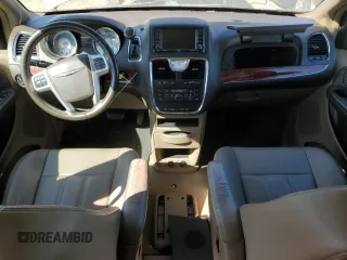 2016 Chrysler Town & Country Touring with VIN 2C4RC1BG1GR156305, listed as a Copart auction lot 69315354 with 99,075 mi miles and Clean Title. Bid and sale history available at DreamBid. Image 8.