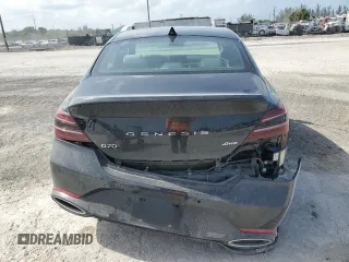2025 Genesis G70 2.5T z VIN KMTG34SC7SU143836, wystawiony jako Copart lot #60212205 z przebiegiem 1 581 mil mil oraz Nie do naprawy • Non repairable. Historia ofert i sprzedaży dostępna na DreamBid. Obrazek 6.