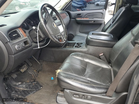 2007 Chevrolet Avalanche LT w/3LT with VIN 3GNEC12J17G107614, listed as a Copart auction lot 41873795 with 177,084 mi miles and Salvage Title. Bid and sale history available at carsss.com. Image 7.