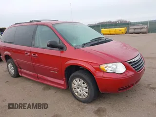 2006 Chrysler Town & Country LWB LX with VIN 2A4GP44R26R833530, listed as a IAAI auction lot 41776567 with 54,083 mi miles. Bid and sale history available at carsss.com. Image 1.
