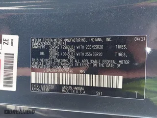 2024 Toyota Grand Highlander Hybrid XLE with VIN 5TDACAB54RS020546, listed as a IAAI auction lot 41610481 with 16,000 mi miles. Bid and sale history available at carsss.com. Image 9.