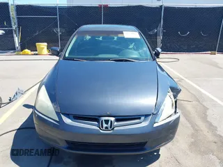 2003 Honda Accord EX z VIN 1HGCM56633A066438, wystawiony jako IAAI lot #42279849 z przebiegiem 266 239 mil mil oraz . Historia ofert i sprzedaży dostępna na DreamBid. Obrazek 12.