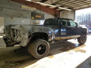 2014 Chevrolet Silverado 3500HD LT with VIN 1GC4K0C81EF144707, listed as a Copart auction lot 83362624 with 285,557 mi miles and Salvage Title. Bid and sale history available at carsss.com. Image 3.