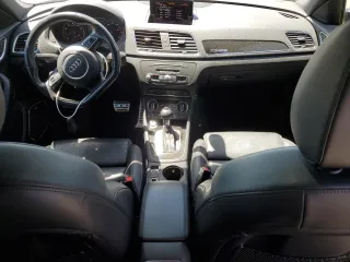 2018 Audi Q3 Premium Plus z VIN WA1JCCFSXJR027087, wystawiony jako Copart lot #58527985 z przebiegiem 99 372 mil mil oraz Szkoda całkowita • Salvage title. Historia ofert i sprzedaży dostępna na DreamBid. Obrazek 8.