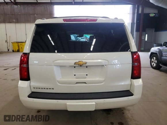 2015 Chevrolet Suburban LT with VIN 1GNSKJKC8FR147792, listed as a Copart auction lot 55622335 with 184,698 mi miles and Clean Title. Bid and sale history available at DreamBid. Image 6.