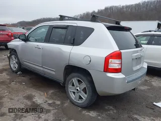 2008 Jeep Compass Sport with VIN 1J8FT47078D755562, listed as a IAAI auction lot 41493097 with 120,502 mi miles. Bid and sale history available at carsss.com. Image 3.