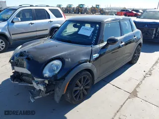 2015 MINI Cooper Hardtop 4 Door S with VIN WMWXU3C53F2B56459, listed as a IAAI auction lot 41400624 with NaN miles. Bid and sale history available at carsss.com. Image 17.