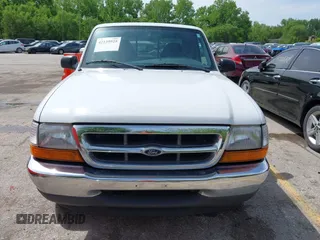 2000 Ford Ranger XL with VIN 1FTYR14V9YPA89591, listed as a IAAI auction lot 42139925 with 63,304 mi miles. Bid and sale history available at carsss.com. Image 6.