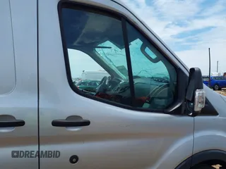 2015 Ford Transit Cargo z VIN 1FTNR2CM9FKB05431, wystawiony jako IAAI lot #42486662 z przebiegiem Nie podano mil oraz . Historia ofert i sprzedaży dostępna na DreamBid. Obrazek 5.