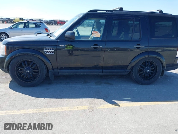2011 Land Rover LR4 Lux с VIN SALAK2D48BA560328, выставлен на аукционе IAAI как лот 41974164 с пробегом 135 009 миль миль и . История ставок и продаж доступна на DreamBid. Изображение 6.