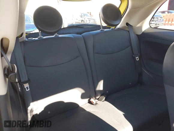 2014 FIAT 500 Pop with VIN 3C3CFFAR2ET205524, listed as a IAAI auction lot 41429598 with 61,965 mi miles. Bid and sale history available at carsss.com. Image 8.