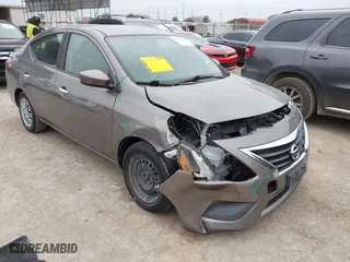 2017 Nissan Versa Sedan SV with VIN 3N1CN7APXHK411450, listed as a IAAI auction lot 41331077 with NaN miles. Bid and sale history available at carsss.com. Image 1.