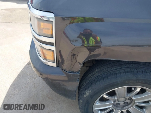 2014 Chevrolet Silverado 1500 High Country with VIN 3GCUKTEC8EG399193, listed as a IAAI auction lot 41789709 with 207,890 mi miles. Bid and sale history available at carsss.com. Image 18.