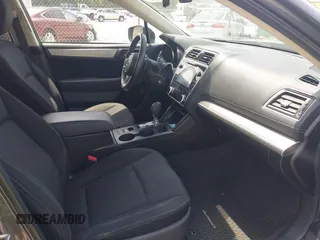 2018 Subaru Outback Premium с VIN 4S4BSAFC8J3285214, выставлен на аукционе IAAI как лот 42411047 с пробегом 95 081 миль миль и . История ставок и продаж доступна на DreamBid. Изображение 5.