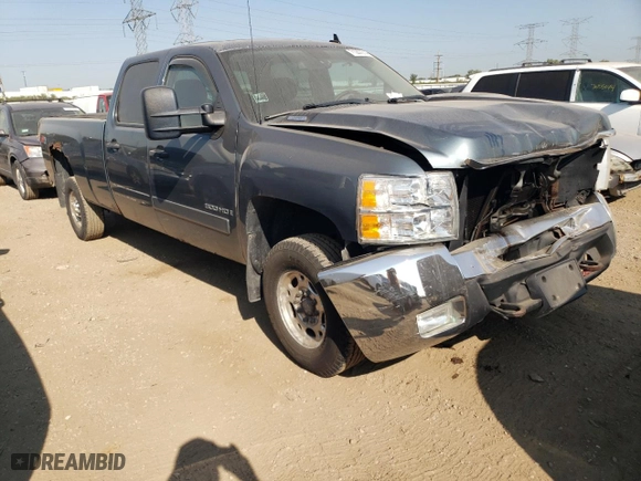 2008 Chevrolet Silverado 2500HD Work Truck with VIN 1GCHK23K28F192231, listed as a Copart auction lot 71207214 with 166,211 mi miles and Salvage Title. Bid and sale history available at carsss.com. Image 4.