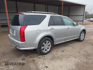 2007 Cadillac SRX with VIN 1GYEE63A870141367, listed as a IAAI auction lot 41585221 with 172,243 mi miles. Bid and sale history available at carsss.com. Image 4.