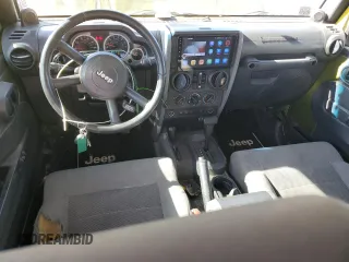 2008 Jeep Wrangler Rubicon z VIN 1J8GA69158L561579, wystawiony jako Copart lot #57525905 z przebiegiem 201 550 mil mil oraz Szkoda całkowita • Salvage title. Historia ofert i sprzedaży dostępna na DreamBid. Obrazek 8.
