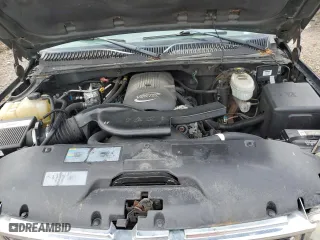 2003 Chevrolet Suburban Z71 with VIN 3GNFK16T03G198646, listed as a Copart auction lot 50222195 with 245,860 mi miles and Salvage Title. Bid and sale history available at carsss.com. Image 12.
