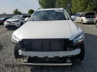 2022 Volvo XC90 Inscription with VIN YV4A22PL8N1813921, listed as a Copart auction lot 62030985 with 35,911 mi miles and Salvage title. Bid and sale history available at DreamBid. Image 5.