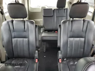 2013 Chrysler Town & Country Touring with VIN 2C4RC1BG8DR713271, listed as a Copart auction lot 50598405 with 130,551 mi miles and Salvage Title. Bid and sale history available at DreamBid. Image 10.