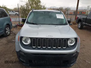 2017 Jeep Renegade Sport z VIN ZACCJAAB2HPF43369, wystawiony jako IAAI lot #42643230 z przebiegiem 105 031 mil mil oraz . Historia ofert i sprzedaży dostępna na DreamBid. Obrazek 12.