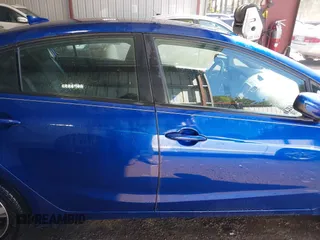 2018 Kia Forte LX with VIN 3KPFL4A70JE164474, listed as a IAAI auction lot 41920463 with 33,874 mi miles and . Bid and sale history available at DreamBid. Image 13.