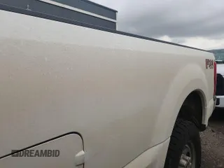 2017 Ford F-250 Lariat with VIN 1FT7W2BT6HEB52976, listed as a IAAI auction lot 42731339 with 267,628 mi miles and . Bid and sale history available at DreamBid. Image 30.