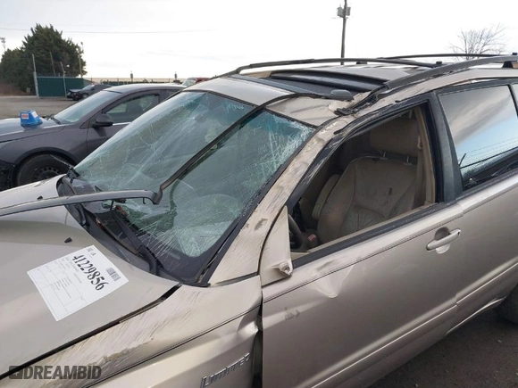 2005 Toyota Highlander with VIN JTEDP21A350047431, listed as a IAAI auction lot 41229856 with 166,102 mi miles. Bid and sale history available at carsss.com. Image 6.