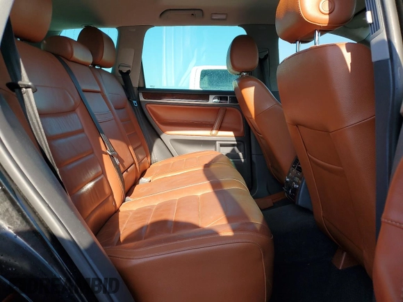 2008 Volkswagen Touareg 2 V6 with VIN WVGBE77L38D003283, listed as a Copart auction lot 52782155 with 3,292,025 mi miles and Salvage Title. Bid and sale history available at carsss.com. Image 11.