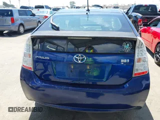2011 Toyota Prius I with VIN JTDKN3DU5B5343613, listed as a IAAI auction lot 42008657 with 137,578 mi miles. Bid and sale history available at carsss.com. Image 17.