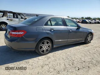 2010 Mercedes-Benz E 350 Luxury with VIN WDDHF8HB6AA236577, listed as a Copart auction lot 61032405 with 169,988 mi miles and Clean title. Bid and sale history available at DreamBid. Image 3.