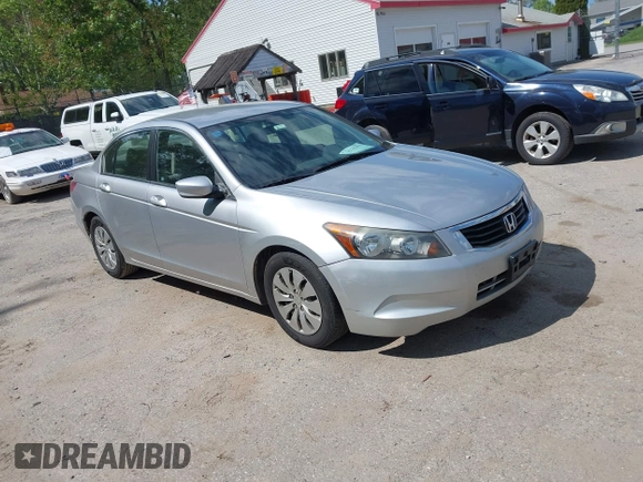 2008 Honda Accord LX z VIN 1HGCP263X8A006482, wystawiony jako IAAI lot #42362851 z przebiegiem 246 340 mil mil oraz . Historia ofert i sprzedaży dostępna na DreamBid. Obrazek 1.