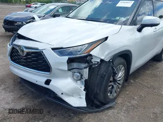 2023 Toyota Highlander L with VIN 5TDKDRAH3PS044054, listed as a IAAI auction lot 42464813 with 38,681 mi miles and . Bid and sale history available at DreamBid. Image 6.