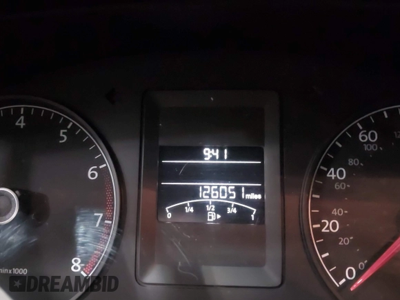 2011 Volkswagen Jetta SE z VIN 3VWDZ7AJ6BM105985, wystawiony jako IAAI lot #41818129 z przebiegiem 126 051 mil mil oraz . Historia ofert i sprzedaży dostępna na DreamBid. Obrazek 7.