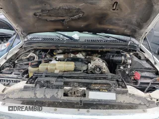2000 Ford Excursion XLT with VIN 1FMSU41F8YEE41800, listed as a Copart auction lot 55297415 with 191,904 mi miles and Clean Title. Bid and sale history available at DreamBid. Image 11.