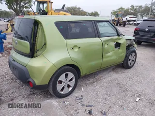 2016 Kia Soul with VIN KNDJN2A23G7872336, listed as a IAAI auction lot 41757220 with 84,726 mi miles. Bid and sale history available at carsss.com. Image 4.