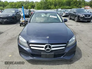 2018 Mercedes-Benz C 300 with VIN 55SWF4JB0JU276292, listed as a Copart auction lot 58014725 with 82,926 mi miles and Salvage title. Bid and sale history available at DreamBid. Image 5.