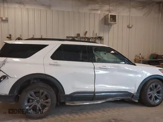 2024 Ford Explorer XLT с VIN 1FMSK8DH3RGA55012, выставлен на аукционе IAAI как лот 42318490 с пробегом 3 248 миль миль и . История ставок и продаж доступна на DreamBid. Изображение 14.