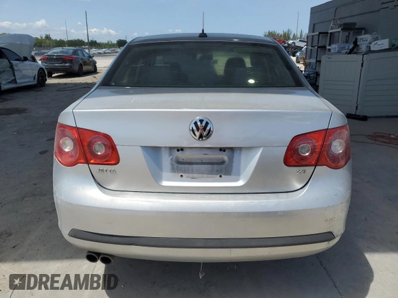 2007 Volkswagen Jetta 2.5 с VIN 3VWSF71K57M111597, выставлен на аукционе Copart как лот 56305925 с пробегом 192 127 миль миль и На запчасти • Non repairable. История ставок и продаж доступна на DreamBid. Изображение 6.