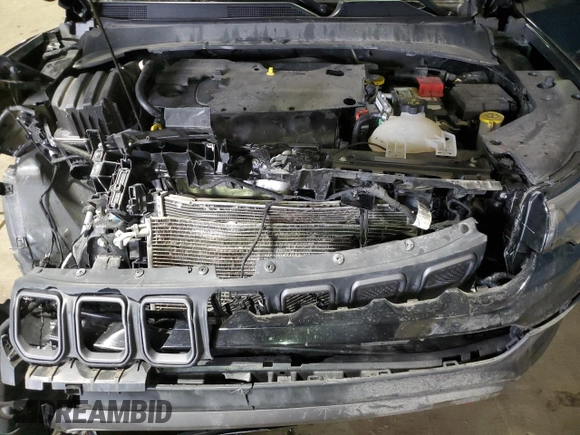 2022 Jeep Compass Trailhawk z VIN 3C4NJDDB3NT163497, wystawiony jako Copart lot #42691135 z przebiegiem 19 450 mil mil oraz Szkoda całkowita • Salvage title. Historia ofert i sprzedaży dostępna na DreamBid. Obrazek 12.